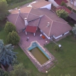 Къща в с. Войнеговци, Област София-град - 300 кв.м за 1400 €/кв.м - Снимка #1