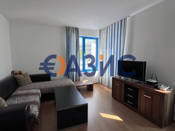 Тристаен апартамент в к.к. Слънчев бряг - 120 кв.м за 1000 €/кв.м - Снимка #1