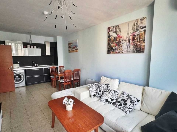 Двустаен апартамент в к.к. Слънчев бряг - 57 кв.м за 1351 €/кв.м - Снимка #1