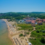 Тристаен апартамент в Созопол - 109 кв.м за 1285 €/кв.м - Снимка #1