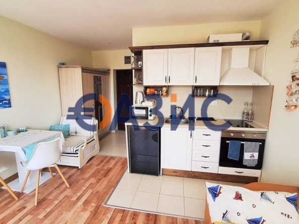 Едностаен апартамент в к.к. Слънчев бряг - 40 кв.м за 1220 €/кв.м - Снимка #1