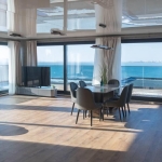 Дава се под наем Тристаен апартамент в Бургас, Сарафово - 190 кв.м за 1938 € - Снимка #1