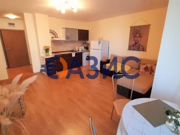Двустаен апартамент в Свети Влас - 70 кв.м за 1215 €/кв.м - Снимка #1