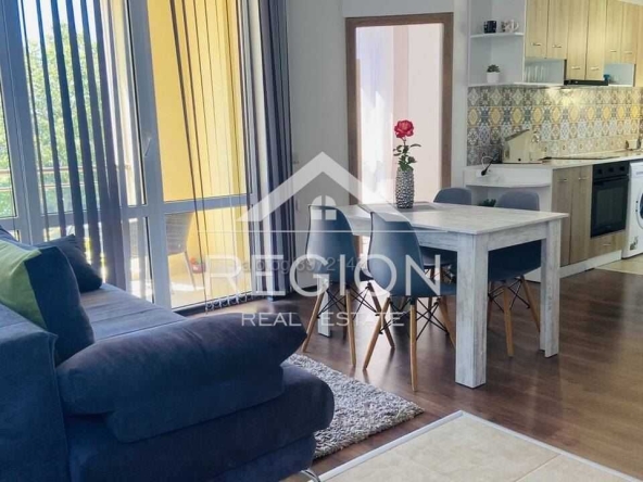 Дава се под наем Тристаен апартамент в Варна, м-т Евксиноград - 70 кв.м за 750 € - Снимка #1