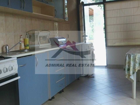 Дава се под наем Четиристаен апартамент в Варна, Базар Левски - 120 кв.м за 600 € - Снимка #1