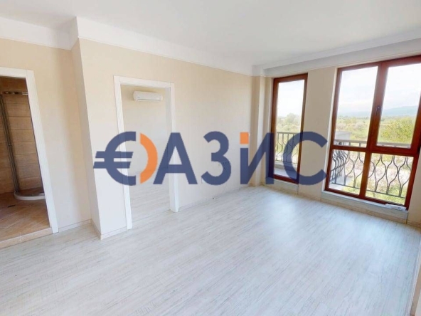Тристаен апартамент в к.к. Слънчев бряг - 57 кв.м за 1386 €/кв.м - Снимка #1