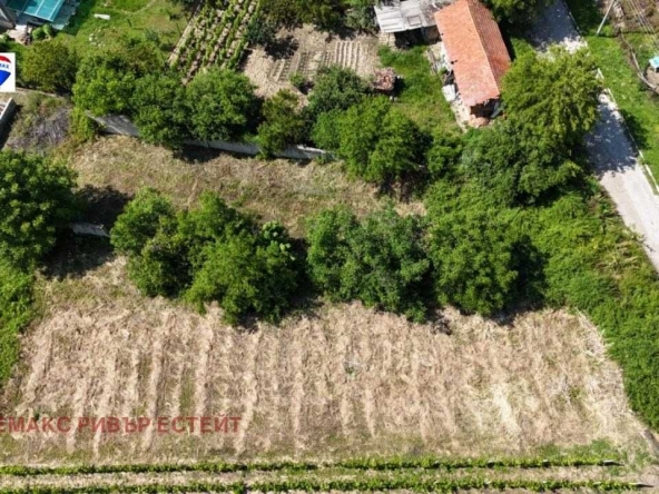 Парцел в с. Пиргово, Област Русе - 1380 кв.м за 13 €/кв.м - Снимка #1