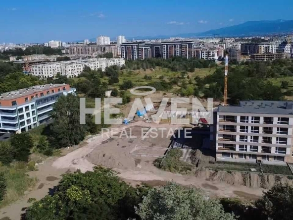 Парцел в Пловдив, Център - 2655 кв.м за 332 €/кв.м - Снимка #1