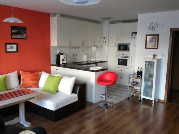 Двустаен апартамент в Пловдив, Остромила - 63 кв.м за 2143 €/кв.м - Снимка #1