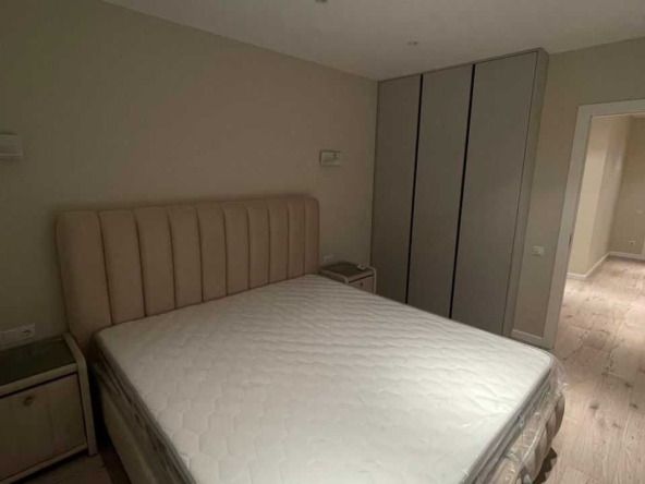 Дава се под наем Двустаен апартамент в София, Малинова долина - 60 кв.м за 425 € - Снимка #1