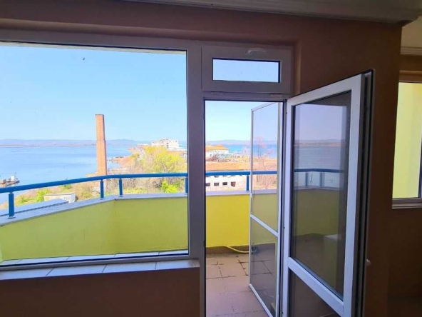 Едностаен апартамент в Поморие - 52 кв.м за 1539 €/кв.м - Снимка #1