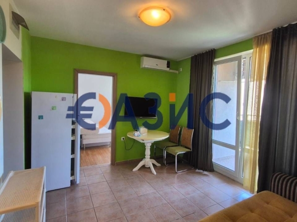 Тристаен апартамент в к.к. Слънчев бряг - 65 кв.м за 1154 €/кв.м - Снимка #1