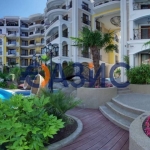 Четиристаен апартамент в к.к. Слънчев бряг - 121 кв.м за 1513 €/кв.м - Снимка #1