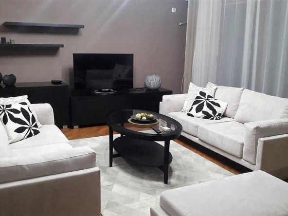 Дава се под наем Двустаен апартамент в Бургас, Меден рудник - зона А - 60 кв.м за 153 € - Снимка #1