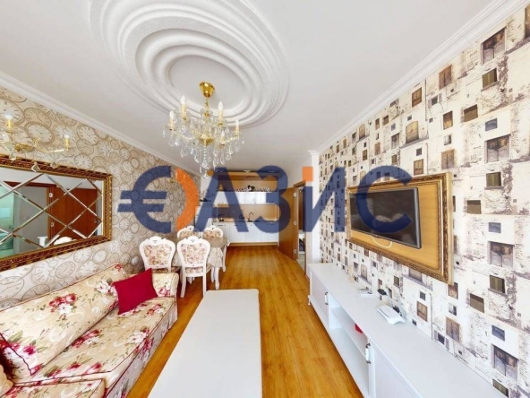 Двустаен апартамент в к.к. Слънчев бряг - 63 кв.м за 963 €/кв.м - Снимка #1