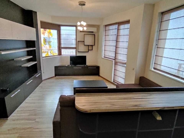 Дава се под наем Двустаен апартамент в Пловдив, Съдийски - 58 кв.м за 269.28 € - Снимка #1