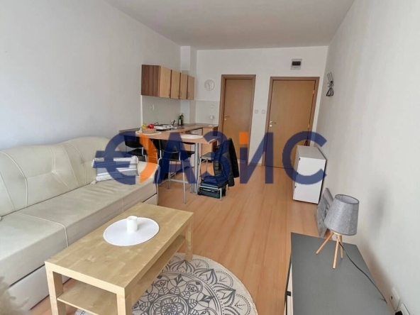 Едностаен апартамент в к.к. Слънчев бряг - 32 кв.м за 526 €/кв.м - Снимка #1