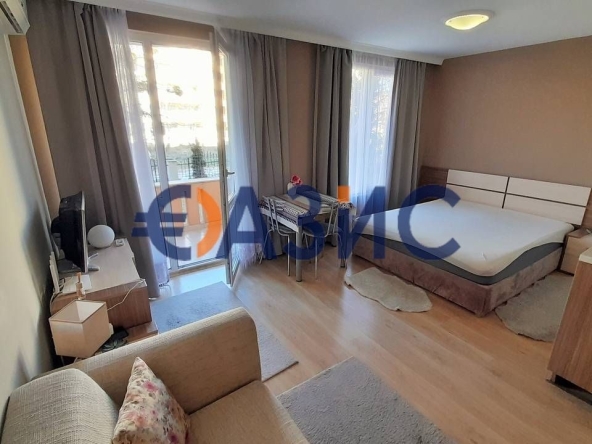 Едностаен апартамент в к.к. Слънчев бряг - 40 кв.м за 708 €/кв.м - Снимка #1