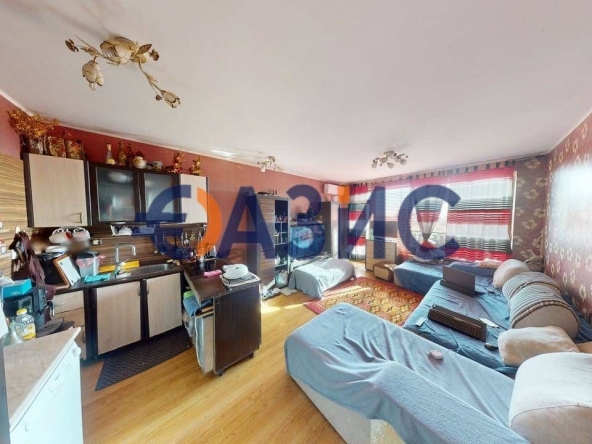 Тристаен апартамент в с. Кошарица, Област Бургас - 104 кв.м за 515 €/кв.м - Снимка #1