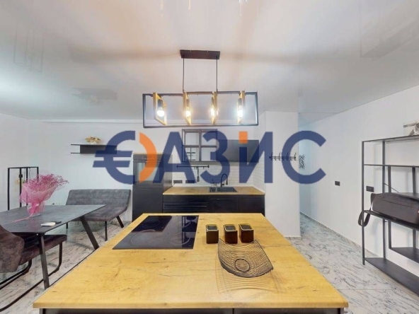 Тристаен апартамент в к.к. Слънчев бряг - 109 кв.м за 606 €/кв.м - Снимка #1