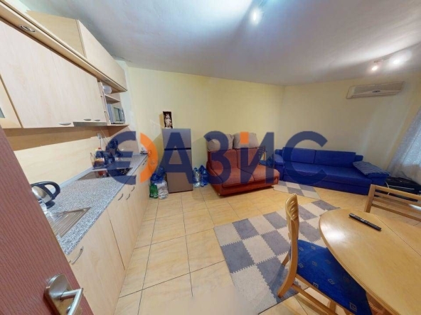 Двустаен апартамент в к.к. Слънчев бряг - 64 кв.м за 757 €/кв.м - Снимка #1