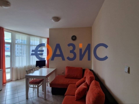 Едностаен апартамент в к.к. Слънчев бряг - 55 кв.м за 910 €/кв.м - Снимка #1