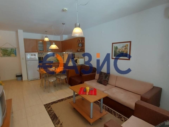 Двустаен апартамент в Свети Влас - 62 кв.м за 1267 €/кв.м - Снимка #1