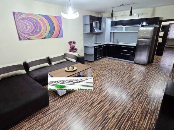 Дава се под наем Двустаен апартамент в Пловдив, Кършияка - 79 кв.м за 450 € - Снимка #1