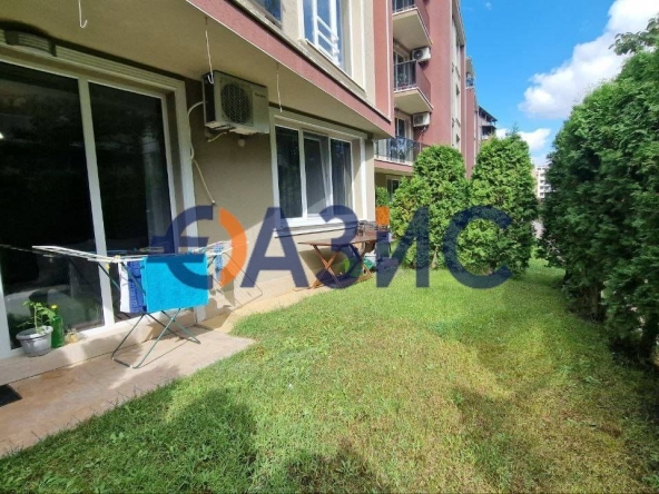 Двустаен апартамент в к.к. Слънчев бряг - 52 кв.м за 1520 €/кв.м - Снимка #1