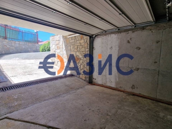 Гараж / Паркомясто в Свети Влас - 18 кв.м за 695 €/кв.м - Снимка #1