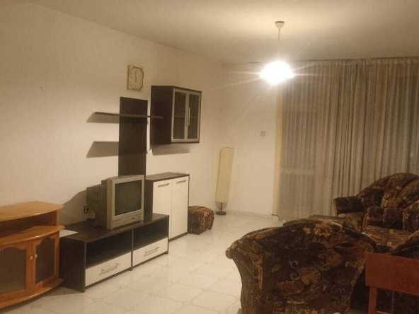 Тристаен апартамент в Пловдив, Кършияка - 104 кв.м за 834 €/кв.м - Снимка #1