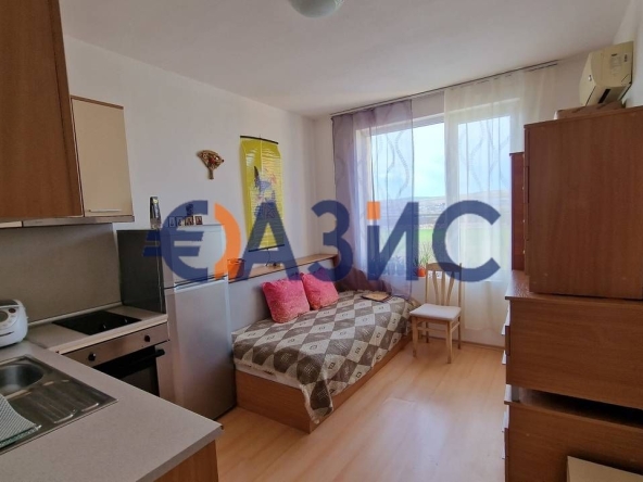 Едностаен апартамент в к.к. Слънчев бряг - 24 кв.м за 925 €/кв.м - Снимка #1