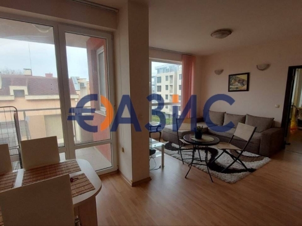 Двустаен апартамент в к.к. Слънчев бряг - 52 кв.м за 687 €/кв.м - Снимка #1