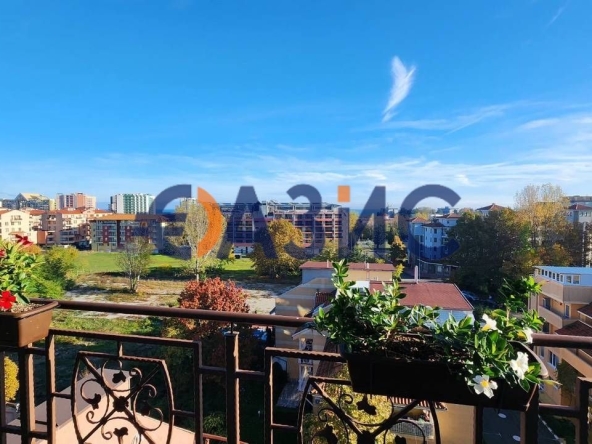 Тристаен апартамент в к.к. Слънчев бряг - 72 кв.м за 637 €/кв.м - Снимка #1