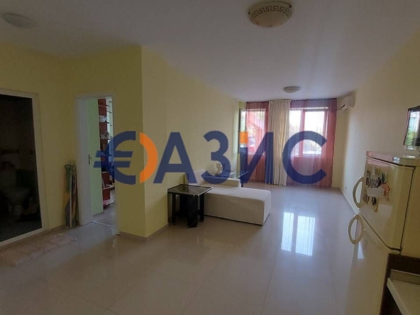 Двустаен апартамент в Поморие - 64 кв.м за 590 €/кв.м - Снимка #1