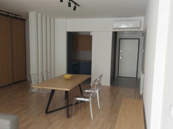 Дава се под наем Двустаен апартамент в Бургас, Изгрев - 55 кв.м за 219.3 € - Снимка #1