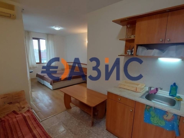 Двустаен апартамент в к.к. Слънчев бряг - 80 кв.м за 788 €/кв.м - Снимка #1
