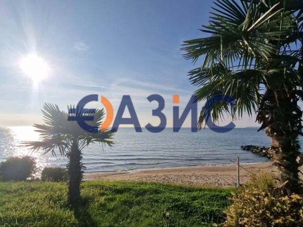 Двустаен апартамент в Свети Влас - 54 кв.м за 812 €/кв.м - Снимка #1
