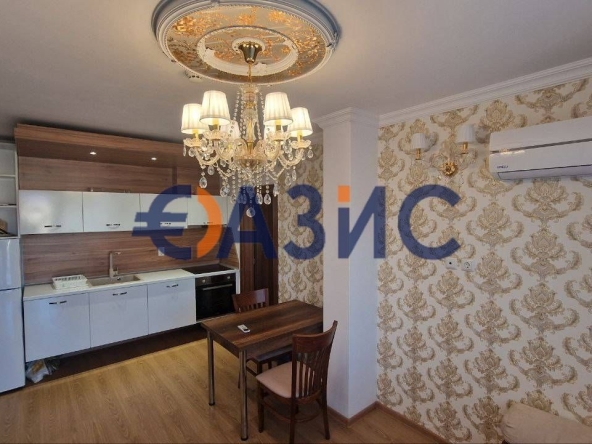 Двустаен апартамент в к.к. Слънчев бряг - 51 кв.м за 1030 €/кв.м - Снимка #1