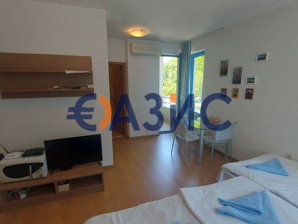 Едностаен апартамент в к.к. Слънчев бряг - 40 кв.м за 1300 €/кв.м - Снимка #1