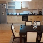 Дава се под наем Тристаен апартамент в София, Банишора - 95 кв.м за 561 € - Снимка #1