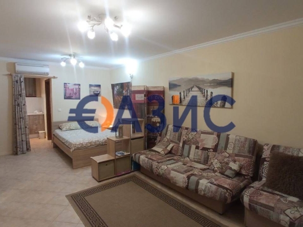 Едностаен апартамент в Созопол - 57 кв.м за 2018 €/кв.м - Снимка #1
