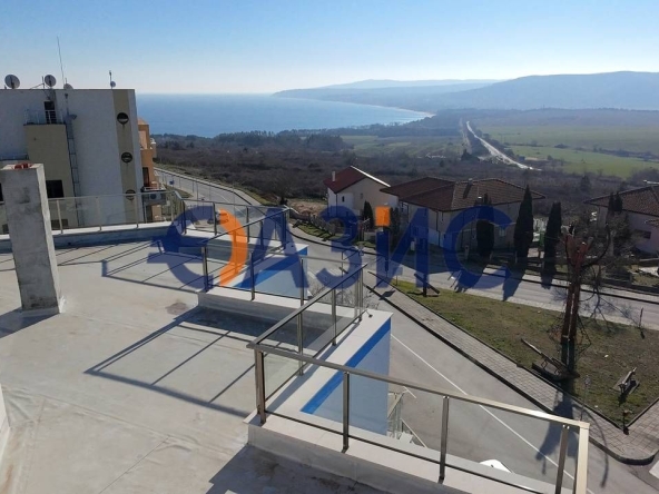 Тристаен апартамент в Бяла - 98 кв.м за 1294 €/кв.м - Снимка #1