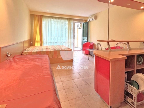 Едностаен апартамент в к.к. Слънчев бряг - 51 кв.м за 1304 €/кв.м - Снимка #1