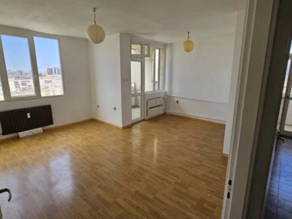 Тристаен апартамент в Пловдив, Тракия - 75 кв.м за 1580 €/кв.м - Снимка #1