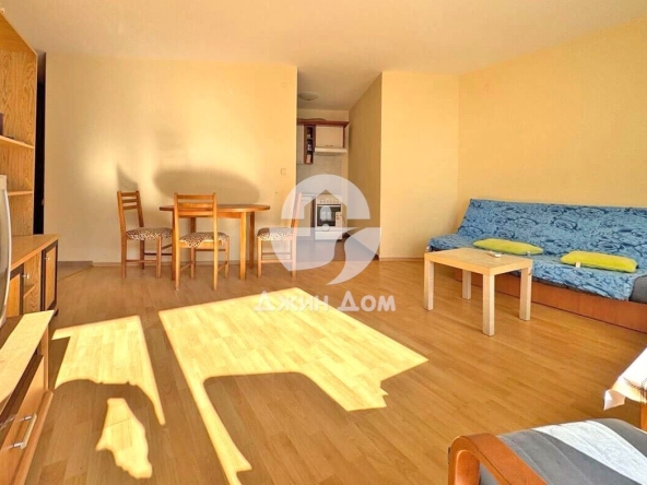 Двустаен апартамент в к.к. Елените - 72 кв.м за 1021 €/кв.м - Снимка #1