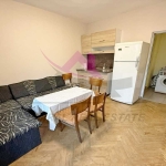 Дава се под наем Двустаен апартамент в Варна, Център - 42 кв.м за 320 € - Снимка #1