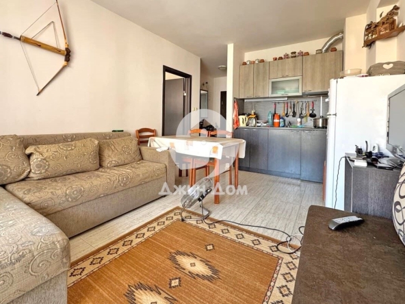 Двустаен апартамент в к.к. Слънчев бряг - 60 кв.м за 1309 €/кв.м - Снимка #1