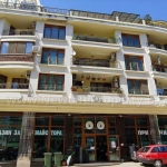 Магазин в Бургас, Възраждане - 1758 кв.м за 842 €/кв.м - Снимка #1