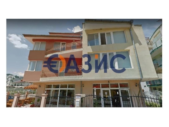 Хотел в с. Равда, Област Бургас - 928 кв.м за 593 €/кв.м - Снимка #1